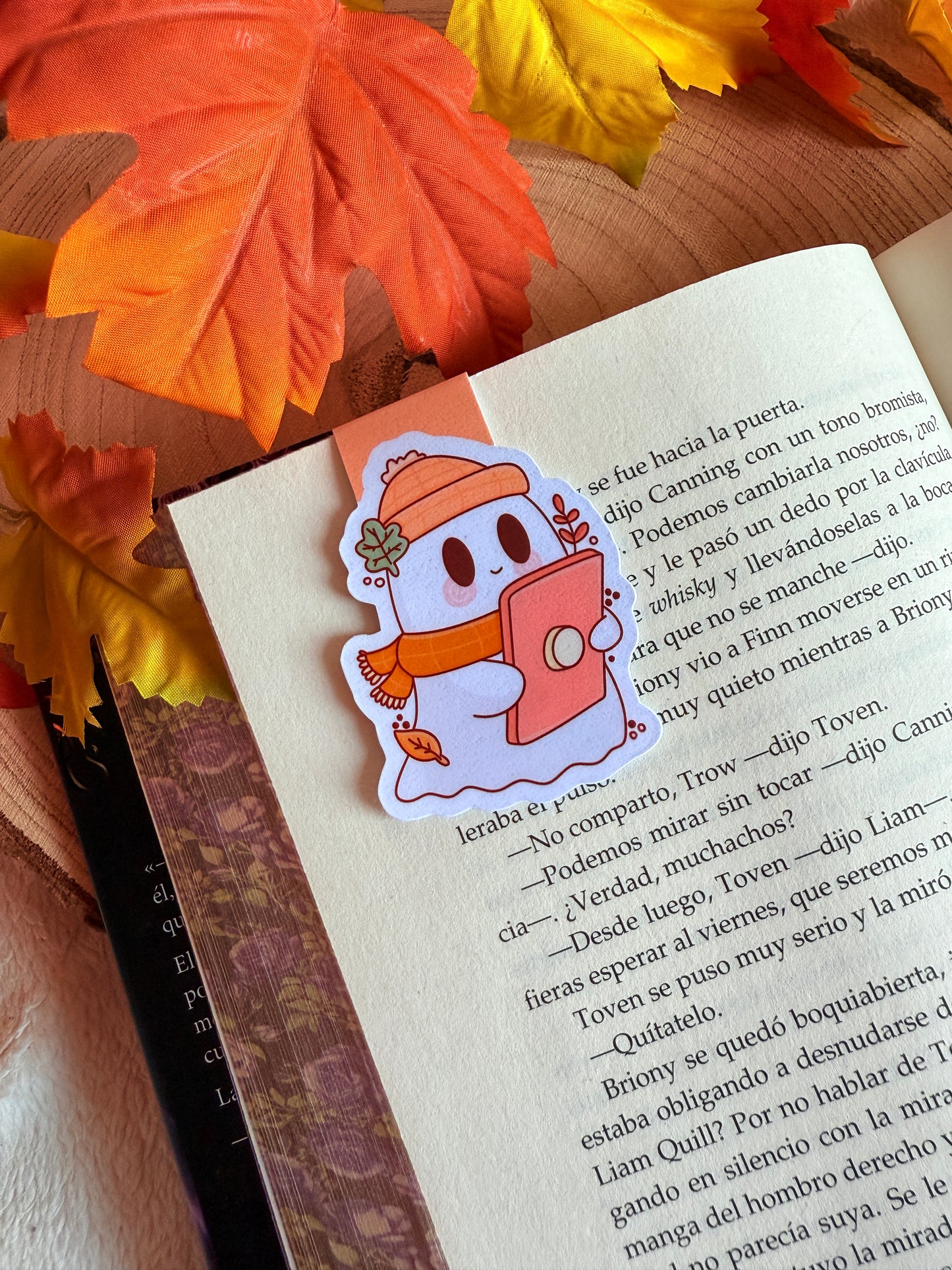 Kindle ghost | Magnetic Bookmark